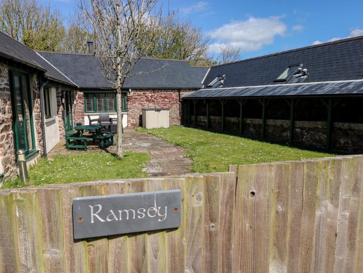 Ramsey Cottage Haverfordwest Exterior foto